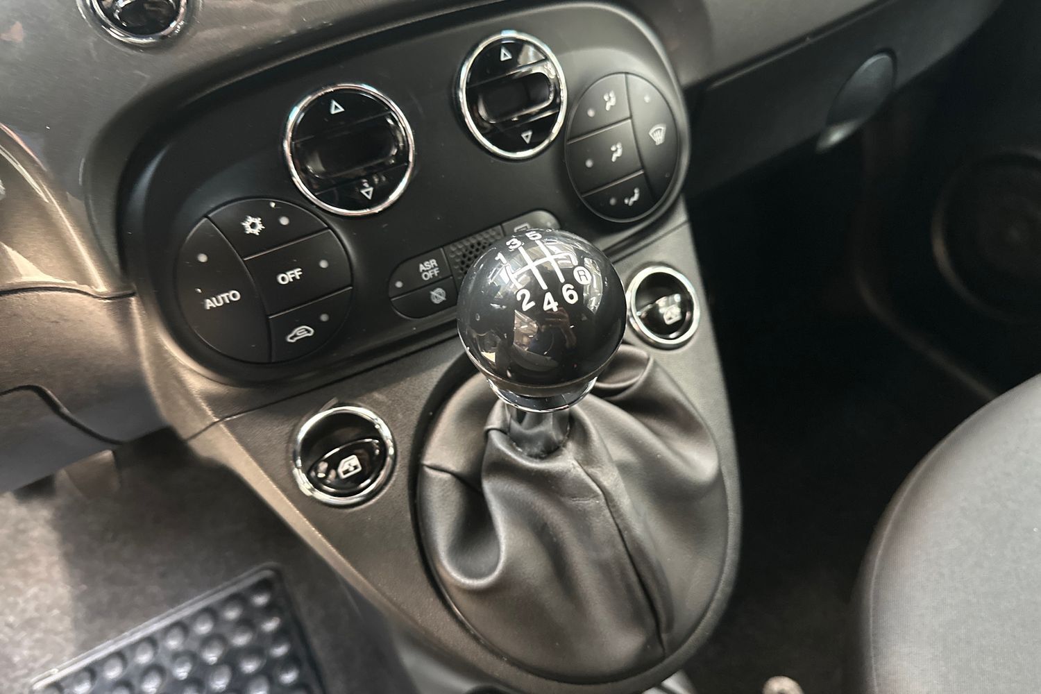 Billede af Fiat 500C 1,0 Mild hybrid Bellavita 70HK Cabr. 6g