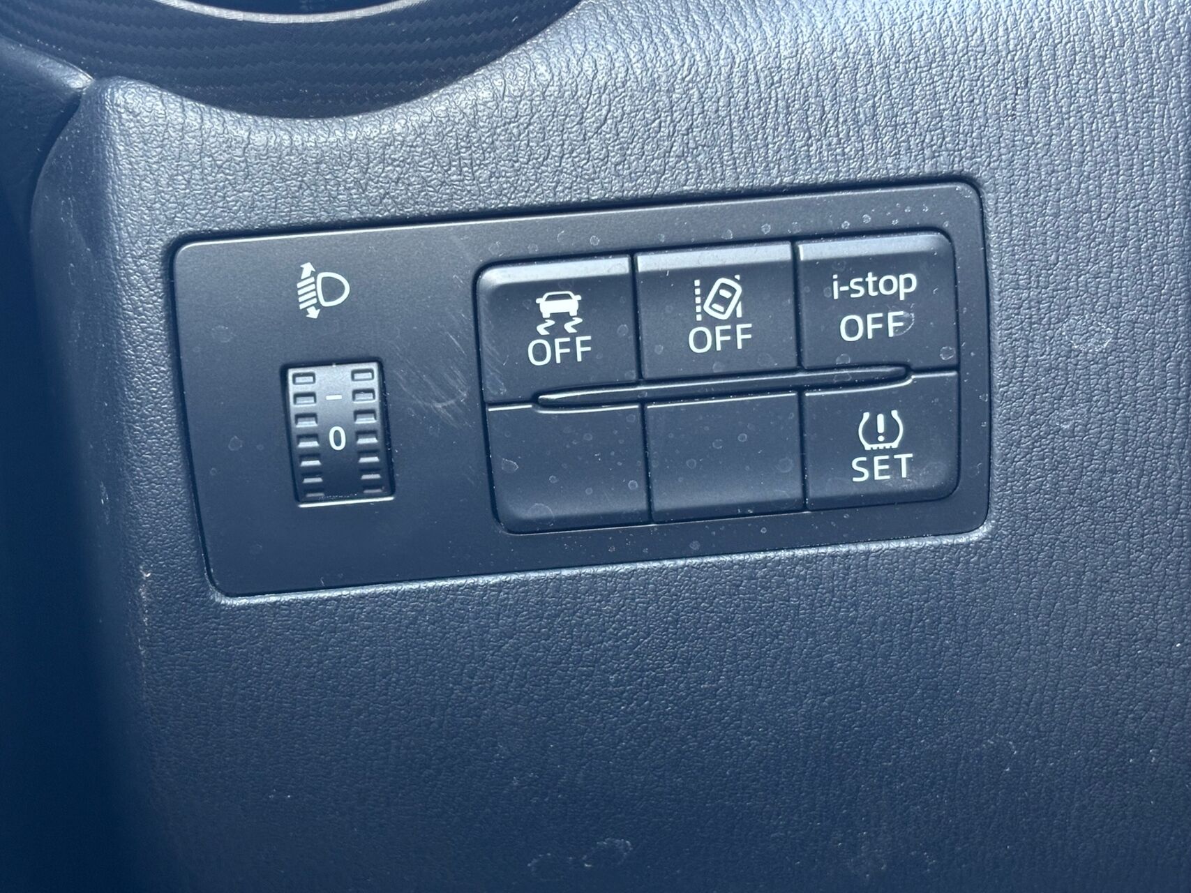Billede af Mazda 2 1,5 Skyactiv-G Niseko 90HK 5d