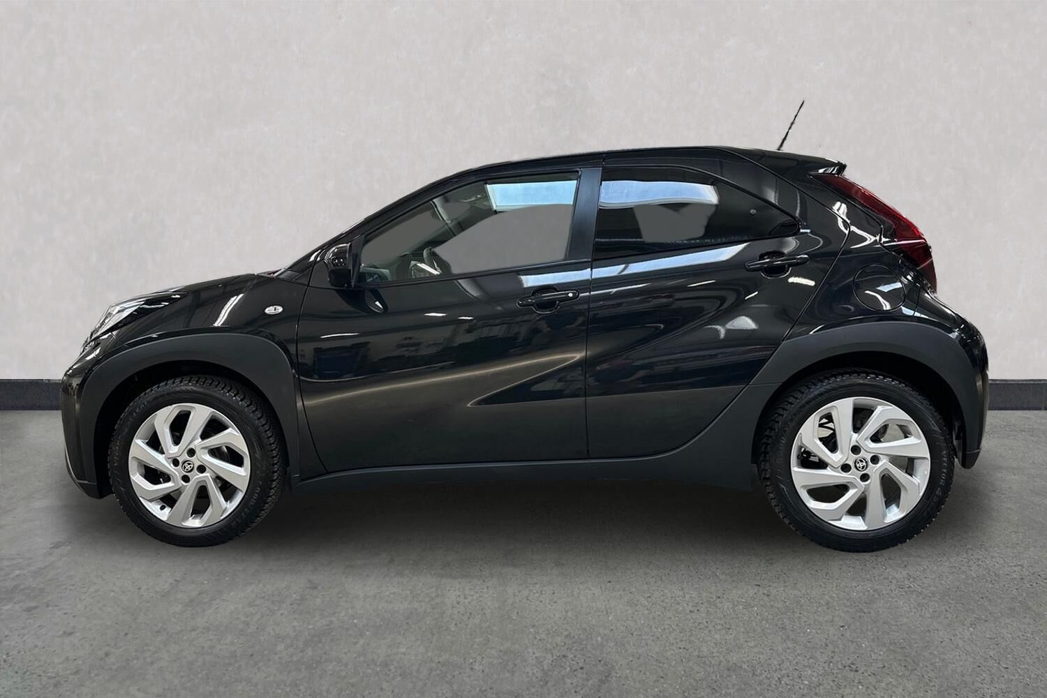 Billede af Toyota Aygo X 1,0 VVT-I Active 72HK 5d
