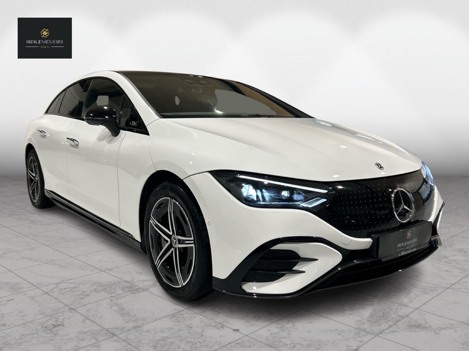 Billede af Mercedes-Benz EQE 300 EL AMG Line 245HK Aut.