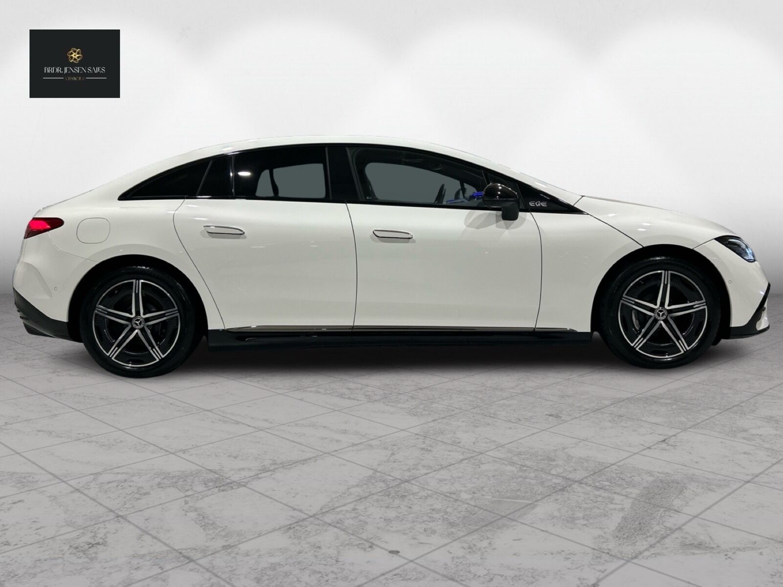 Billede af Mercedes-Benz EQE 300 EL AMG Line 245HK Aut.