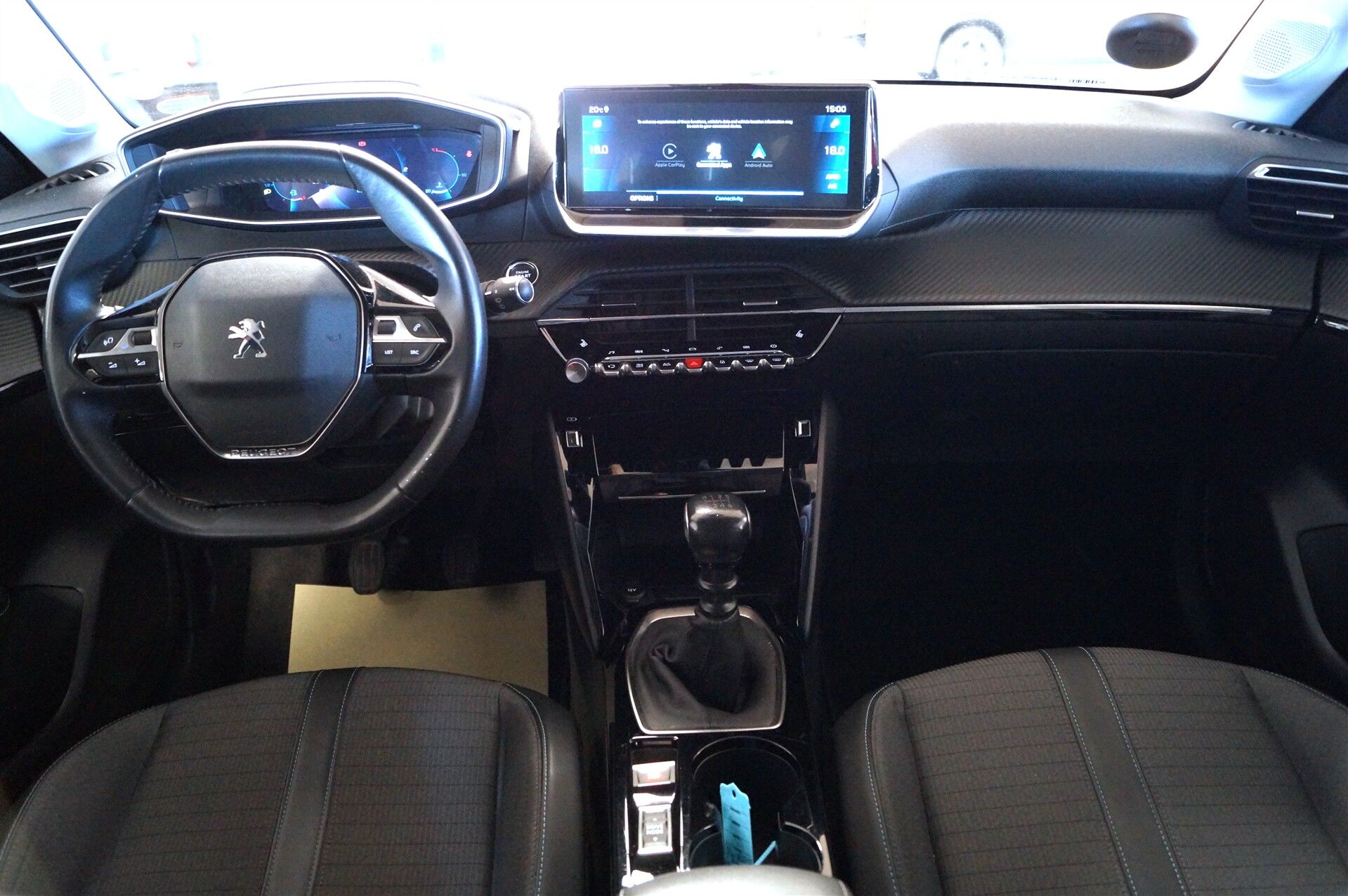 Billede af Peugeot 208 1,2 PureTech Platin Sport 100HK 5d 6g