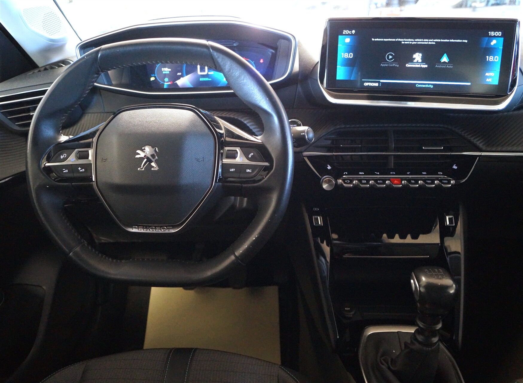 Billede af Peugeot 208 1,2 PureTech Platin Sport 100HK 5d 6g