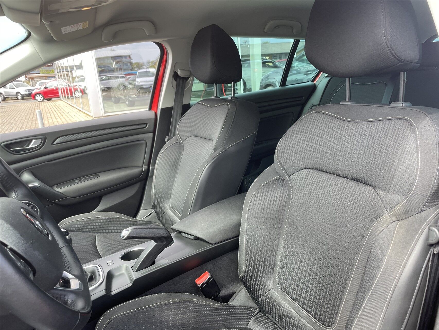 Billede af Renault Mégane Sport Tourer 1,3 TCE GPF Zen 140HK Stc 6g