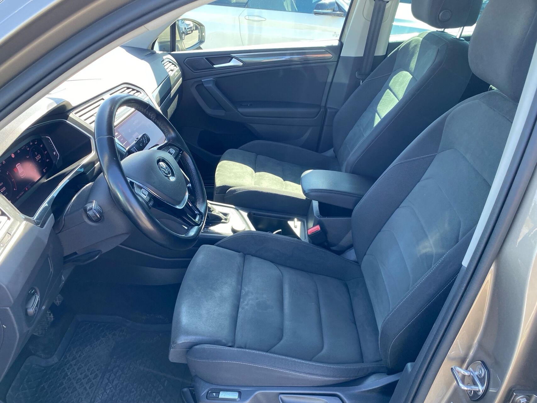Billede af VW Tiguan 2,0 TSI Highline 4Motion DSG 190HK 5d 7g Aut.