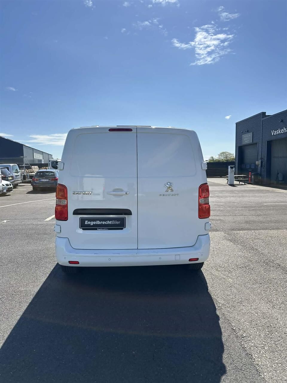 Billede af Peugeot Expert L2 2,0 BlueHDi Ultimate EAT6 177HK Van 6g Aut.