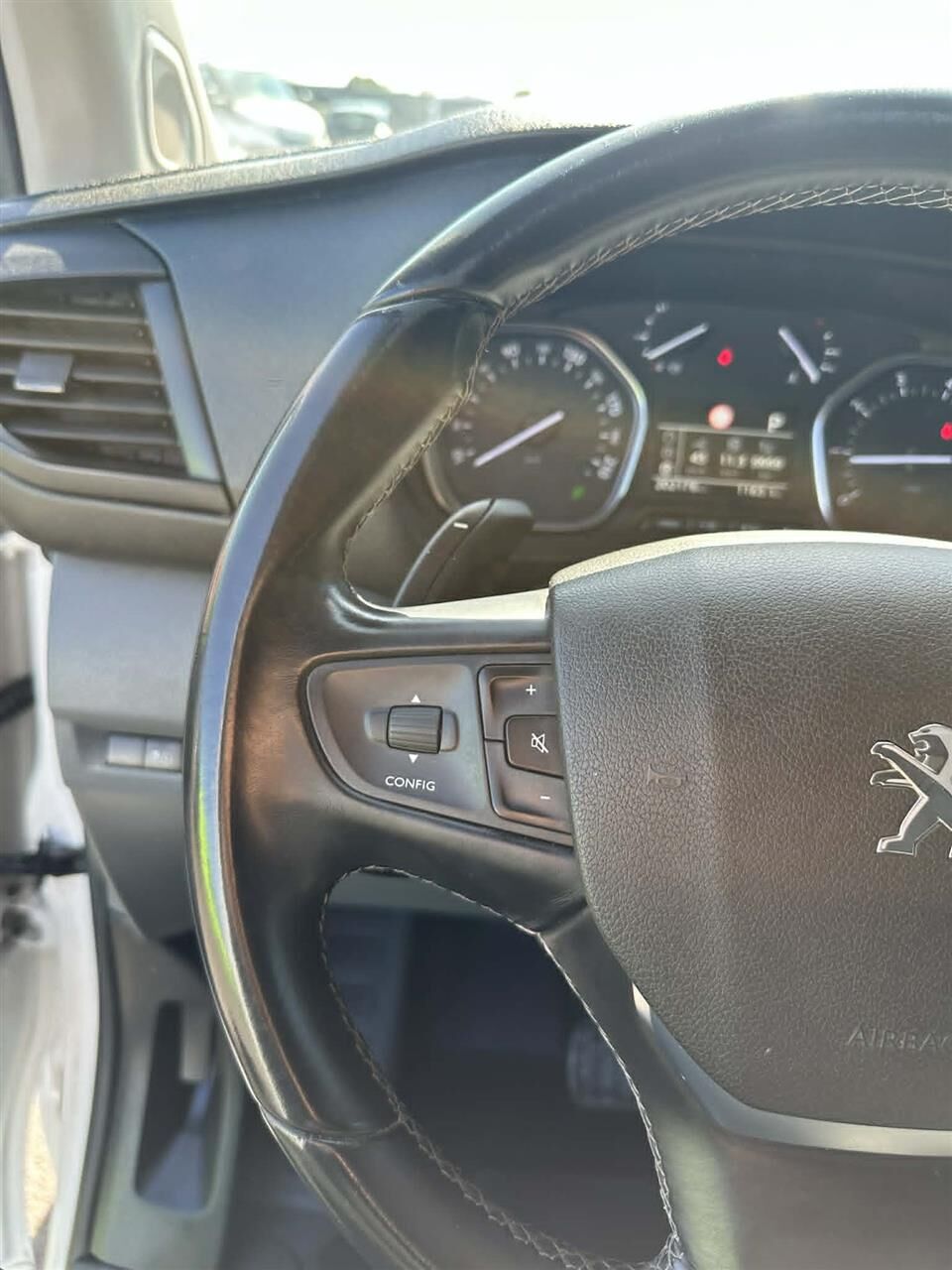 Billede af Peugeot Expert L2 2,0 BlueHDi Ultimate EAT6 177HK Van 6g Aut.