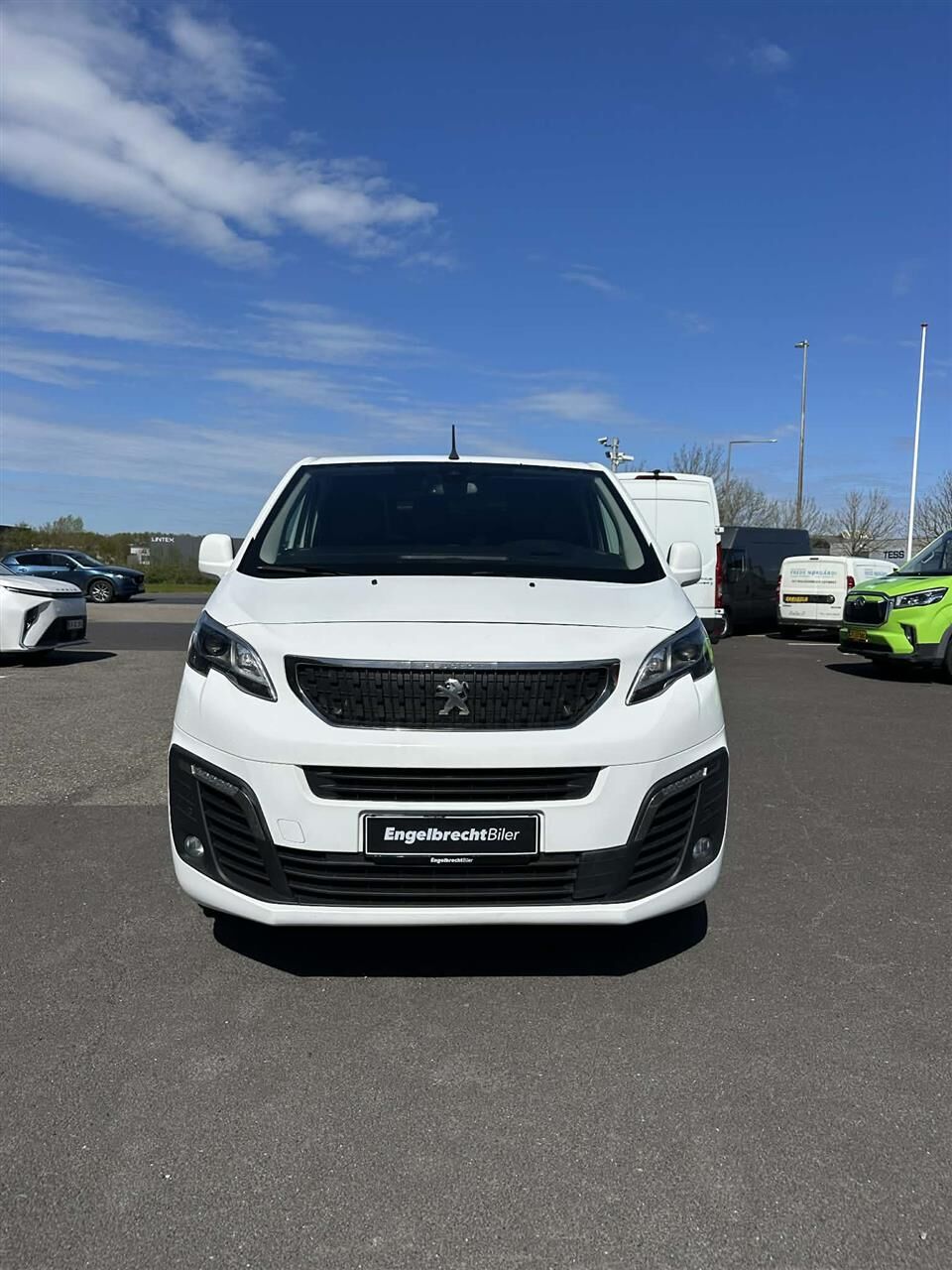 Billede af Peugeot Expert L2 2,0 BlueHDi Ultimate EAT6 177HK Van 6g Aut.