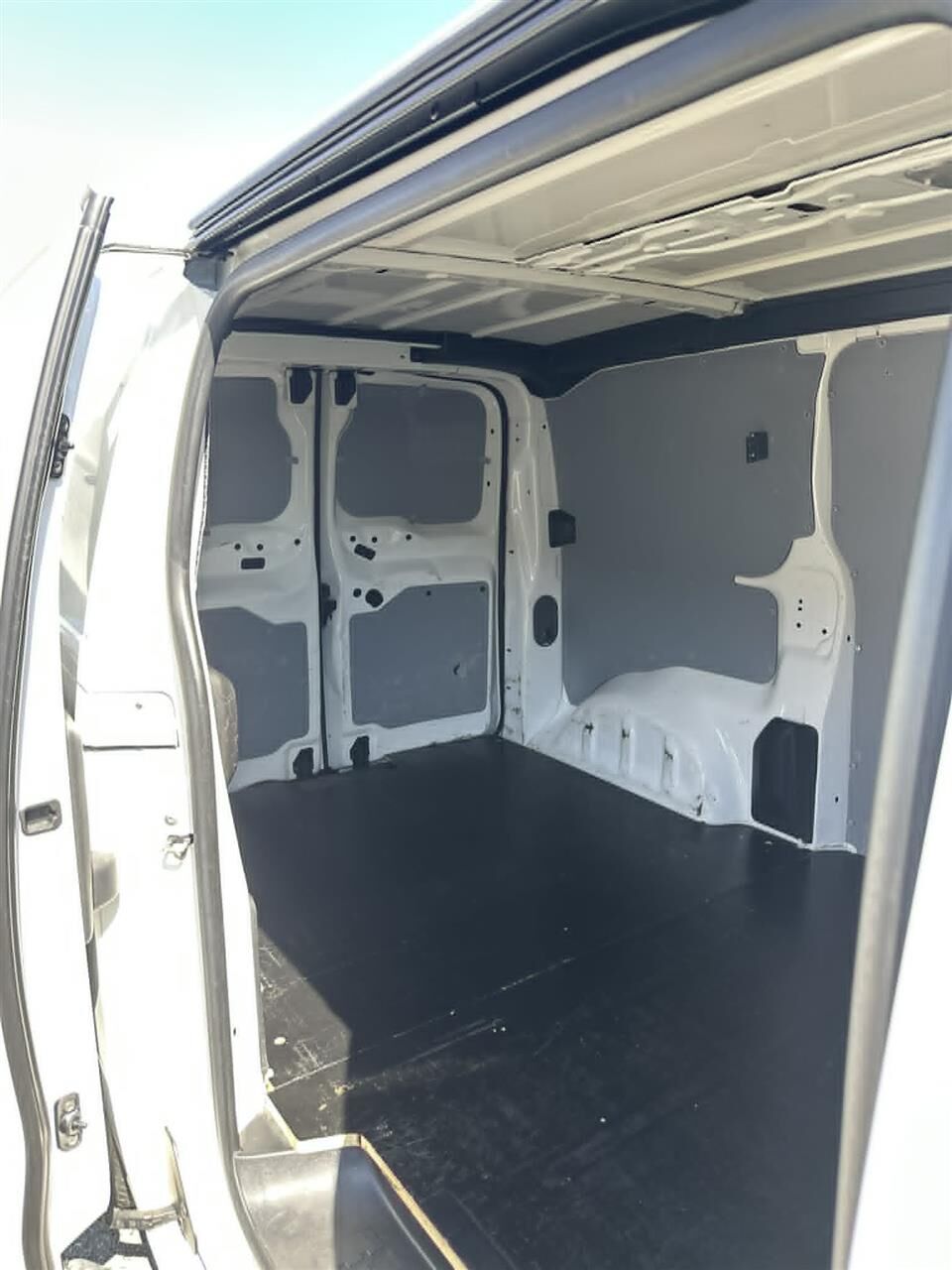 Billede af Peugeot Expert L2 2,0 BlueHDi Ultimate EAT6 177HK Van 6g Aut.