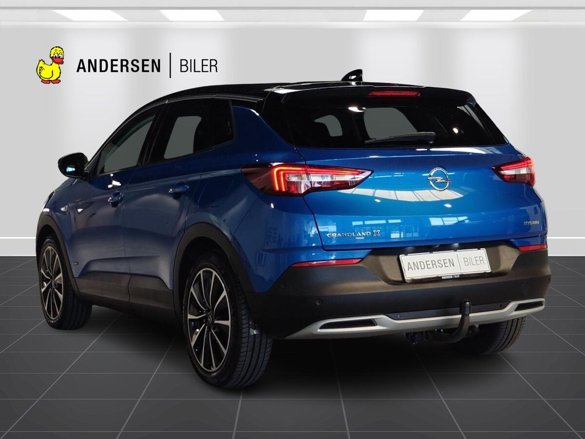 Billede af Opel Grandland X 1,6 PHEV  Plugin-hybrid Euro Limited 225HK 5d 8g Aut.