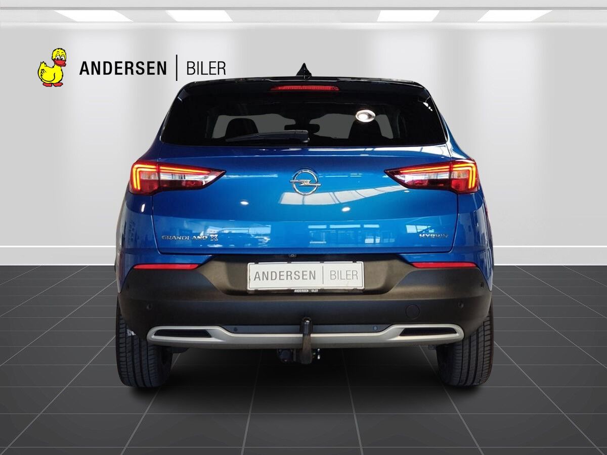 Billede af Opel Grandland X 1,6 PHEV  Plugin-hybrid Euro Limited 225HK 5d 8g Aut.