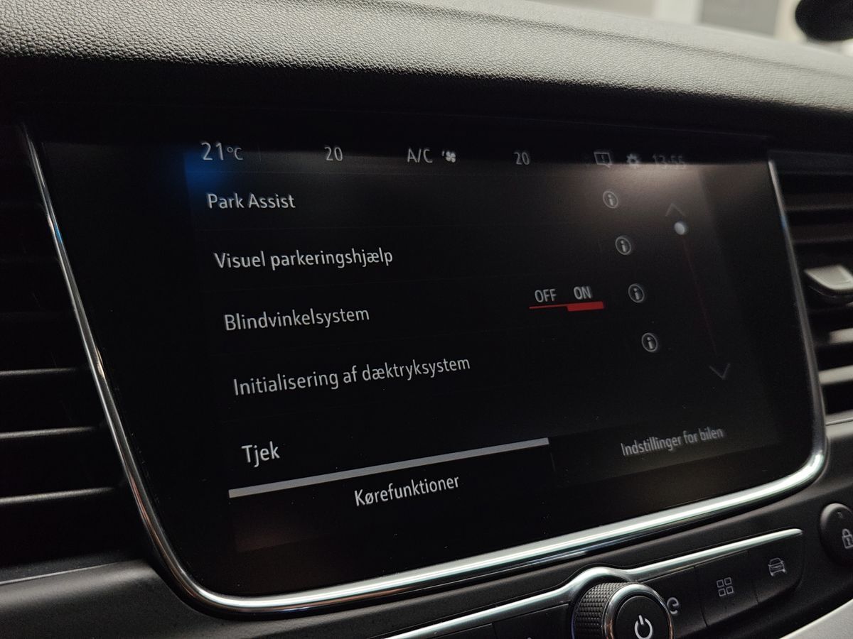 Billede af Opel Grandland X 1,6 PHEV  Plugin-hybrid Euro Limited 225HK 5d 8g Aut.