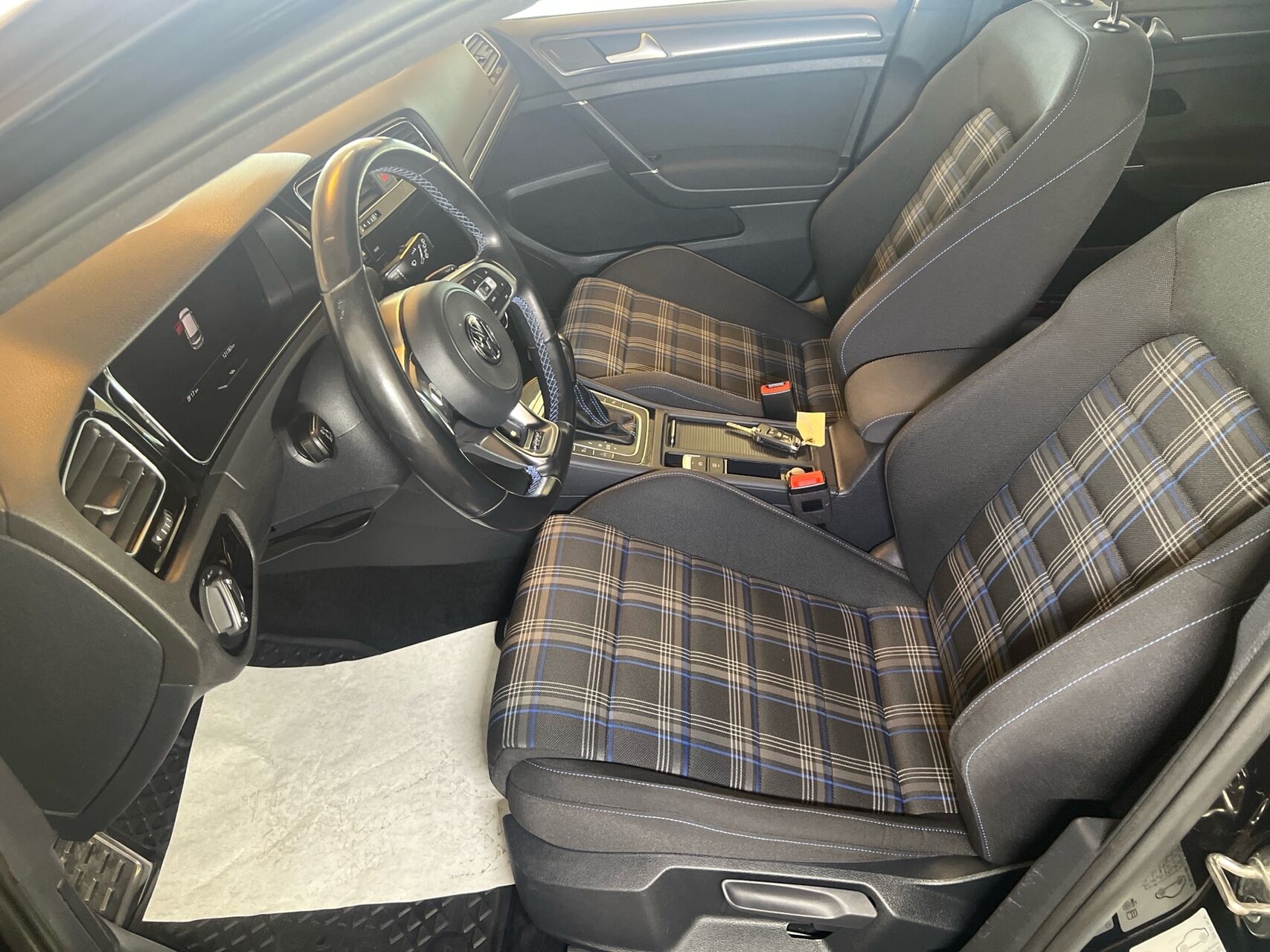 Billede af VW Golf 1,4 TSI  Plugin-hybrid GTE DSG 204HK 5d 6g Aut.
