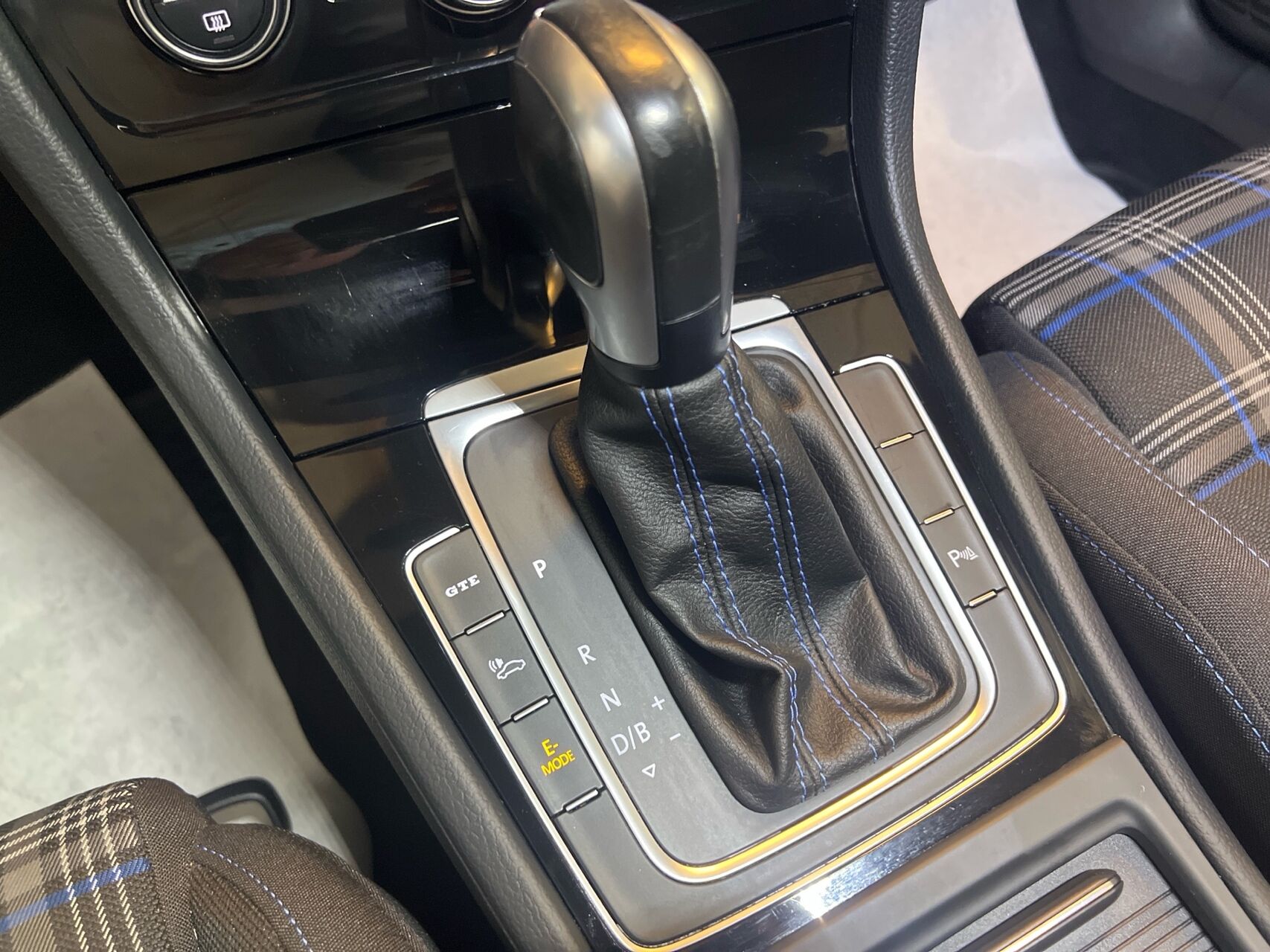 Billede af VW Golf 1,4 TSI  Plugin-hybrid GTE DSG 204HK 5d 6g Aut.