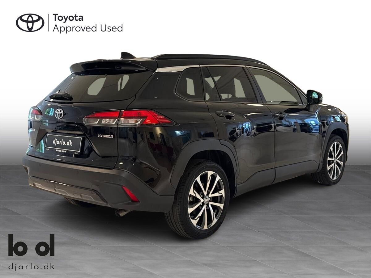 Billede af Toyota Corolla Cross 2,0 Hybrid Elegant E-CVT 197HK 5d Aut.