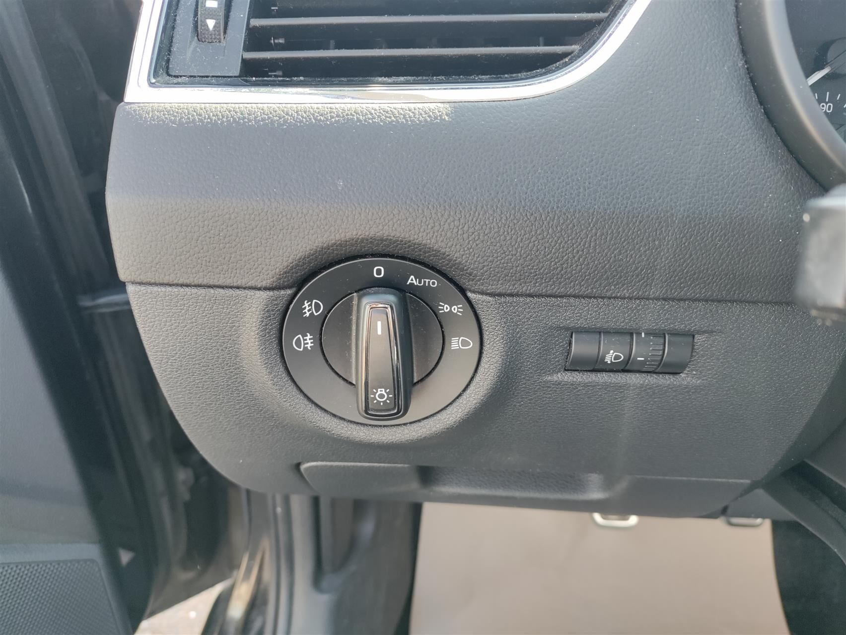 Billede af Skoda Octavia Combi 2,0 TDI Common Rail DPF Elegance 150HK Stc 6g