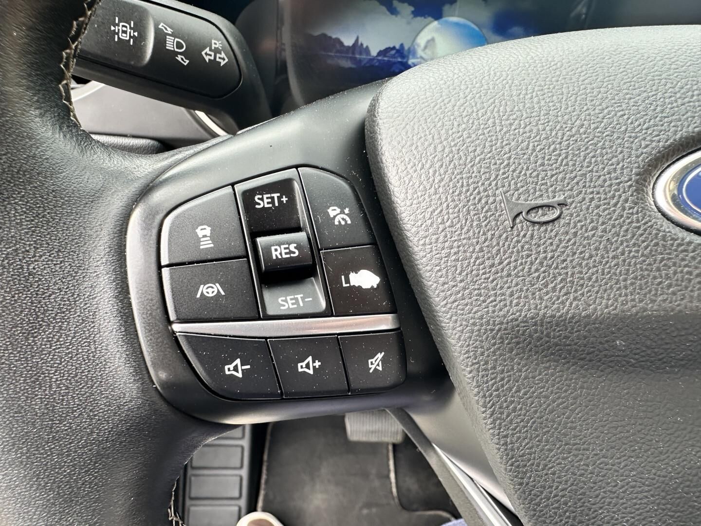 Billede af Ford Kuga 2,5 Plugin-hybrid Vignale CVT 225HK 5d Trinl. Gear
