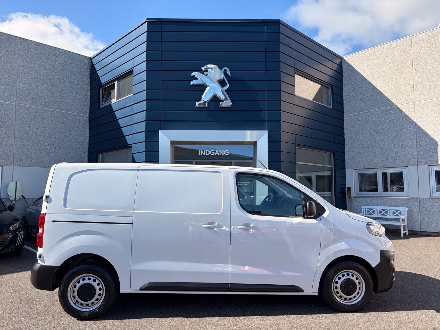 Billede af Peugeot Expert L2 2,0 BlueHDi Plus 144HK Van 6g