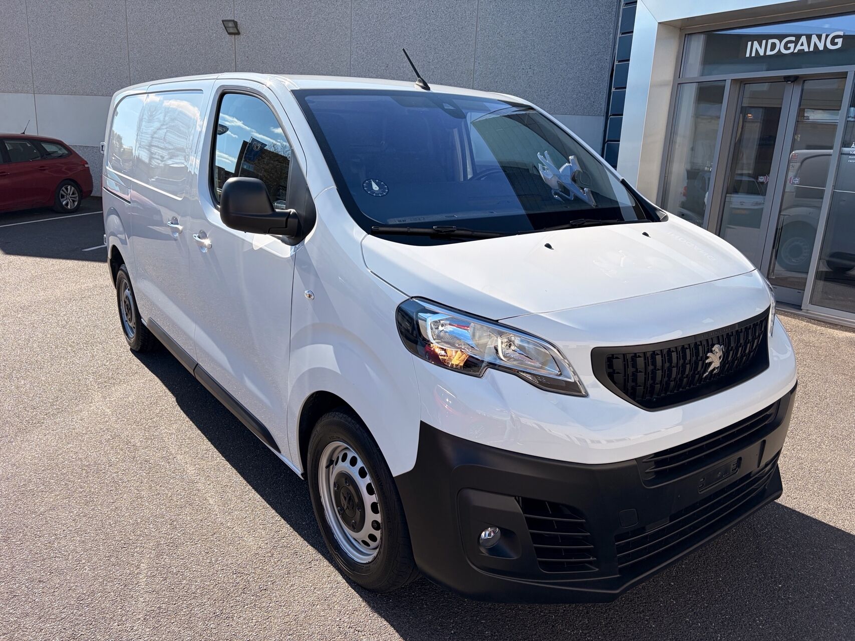 Billede af Peugeot Expert L2 2,0 BlueHDi Plus 144HK Van 6g