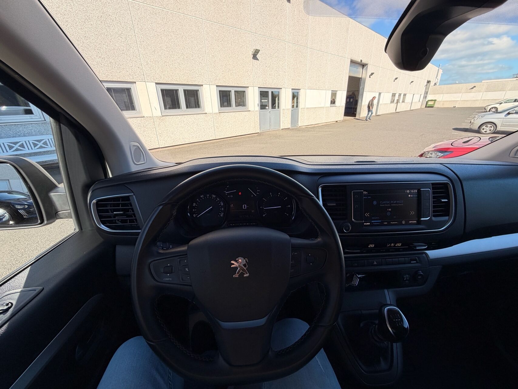 Billede af Peugeot Expert L2 2,0 BlueHDi Plus 144HK Van 6g