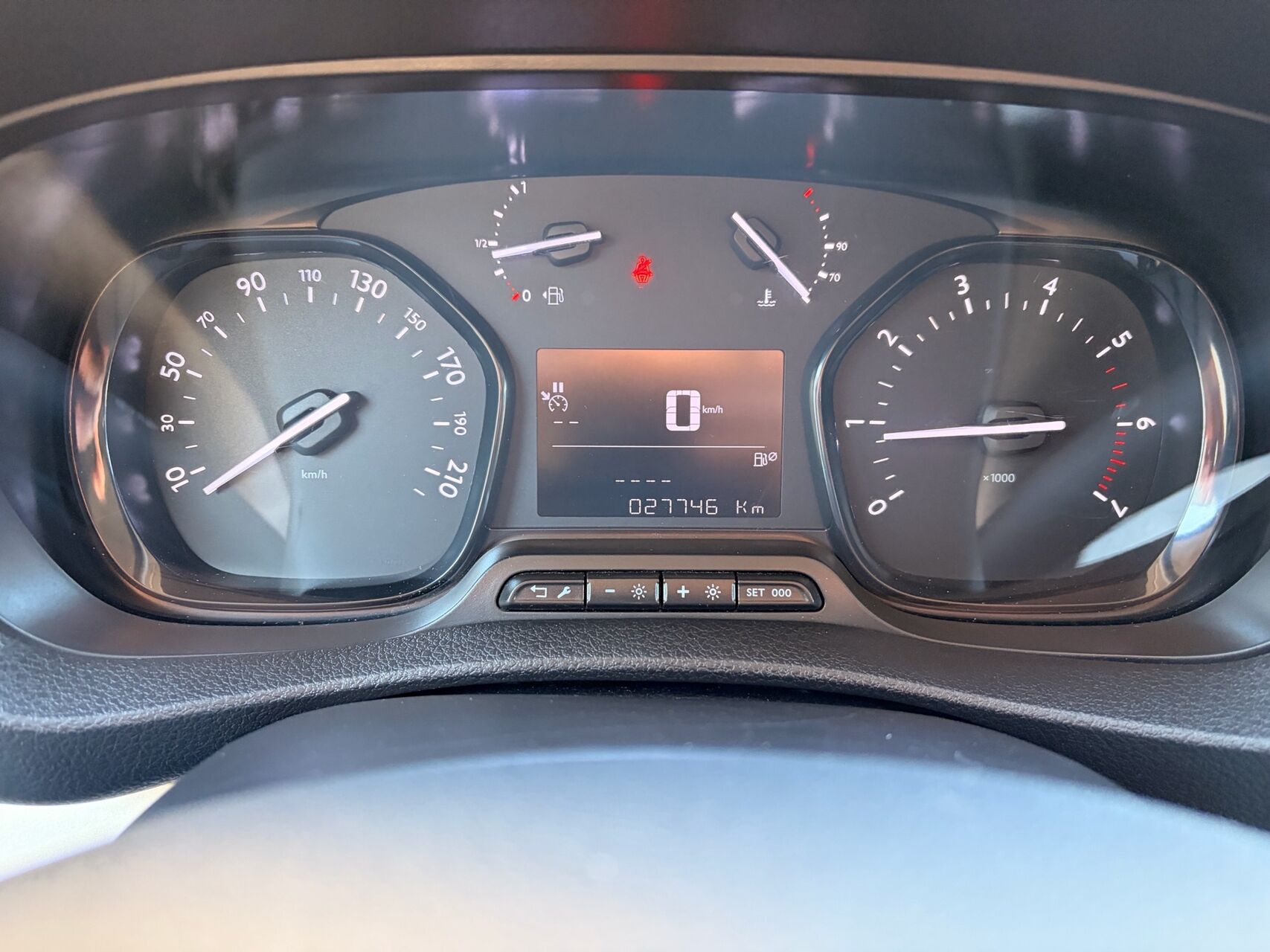 Billede af Peugeot Expert L2 2,0 BlueHDi Plus 144HK Van 6g