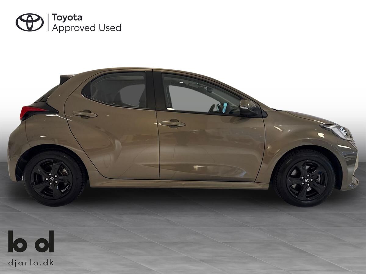 Billede af Toyota Yaris 1,5 Hybrid Active Technology Plus 116HK 5d Trinl. Gear