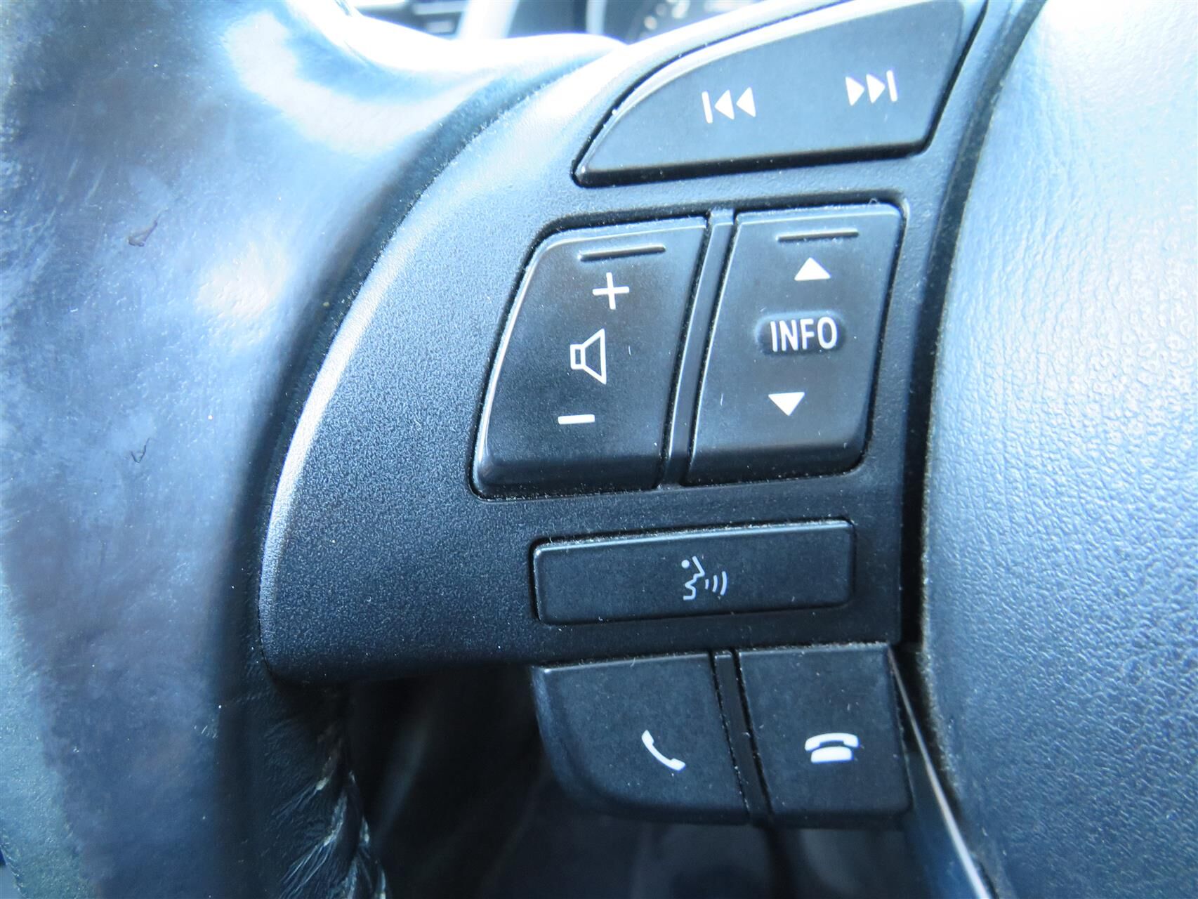 Billede af Mazda 6 2,2 Skyactiv-D Vision AWD 150HK Stc 6g