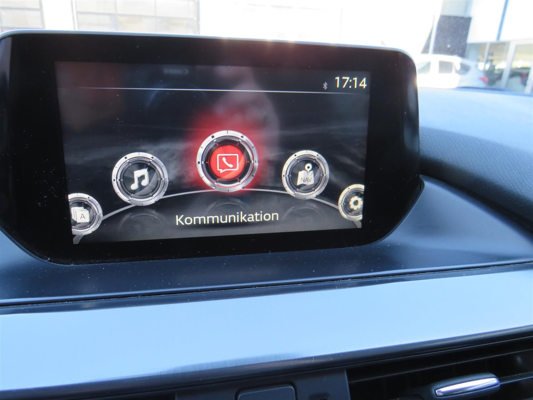 Billede af Mazda 6 2,2 Skyactiv-D Vision AWD 150HK Stc 6g