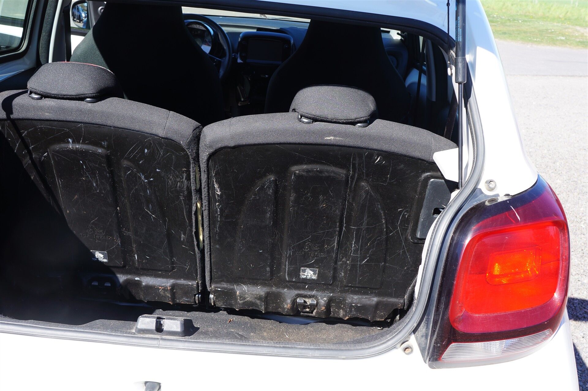 Billede af Citroën C1 1,0 VTi Attaque 72HK 5d