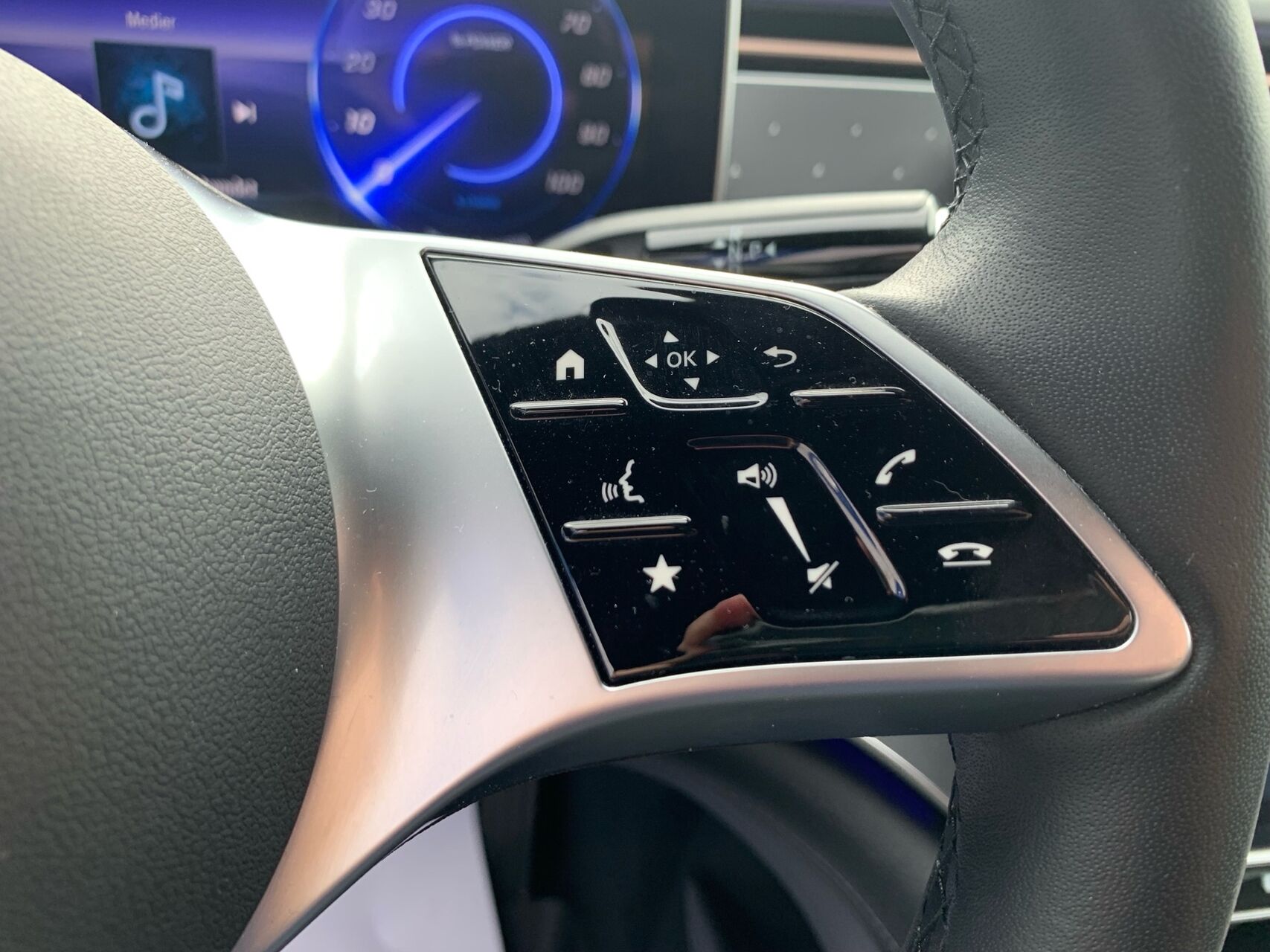 Billede af Mercedes-Benz EQE 300 EL Electric Art 245HK Aut.