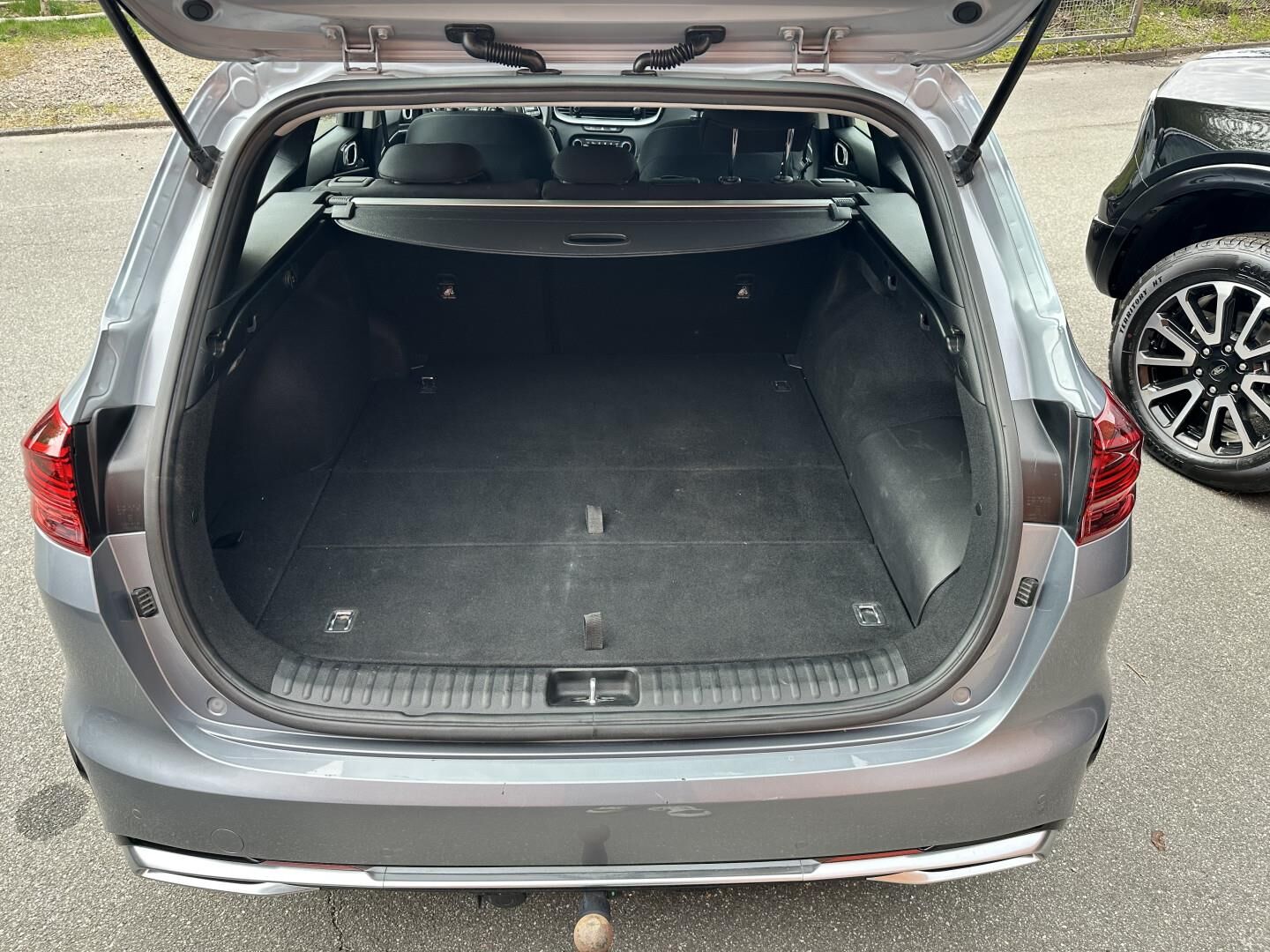 Billede af Kia Ceed SW 1,6 GDI PHEV  Plugin-hybrid Prestige DCT 141HK Stc 6g Aut.