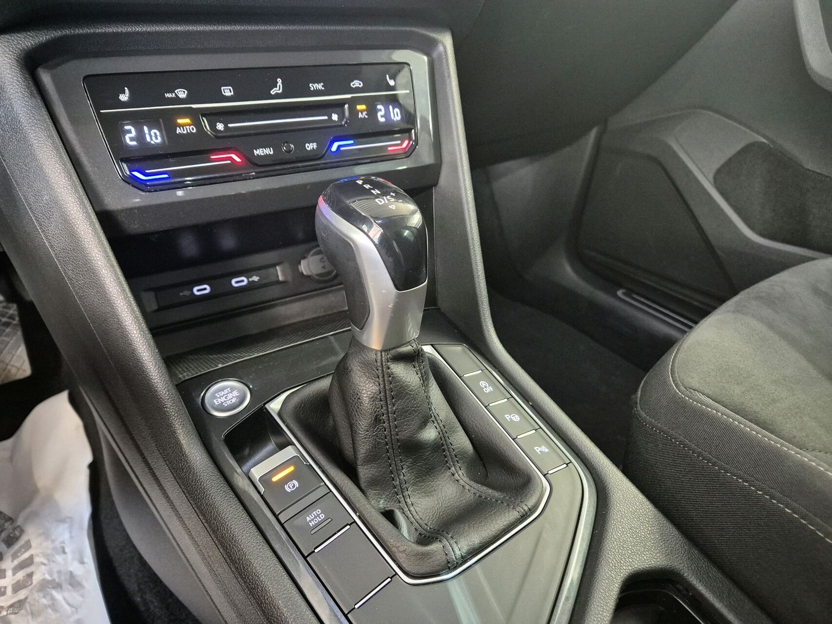 Billede af VW Tiguan 2,0 TDI SCR Elegance DSG 150HK 5d 7g Aut.