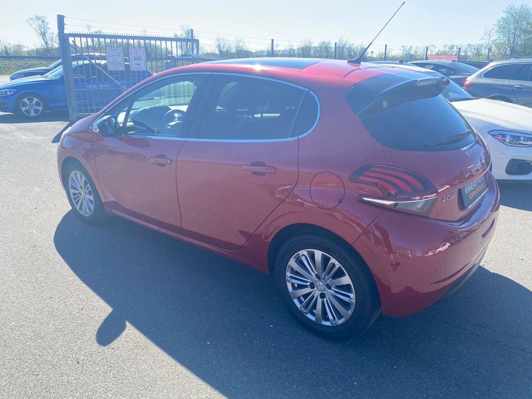 Billede af Peugeot 208 1,6 BlueHDi Allure Sky 100HK 5d