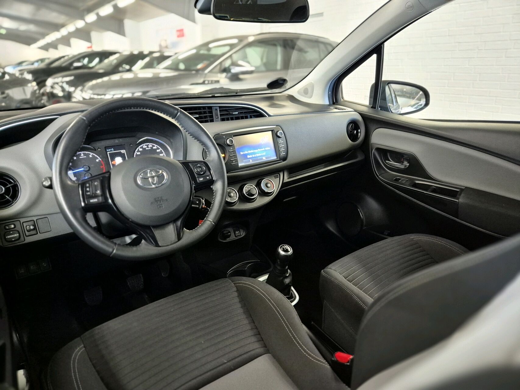 Billede af Toyota Yaris 1,0 VVT-I T2 69HK 5d