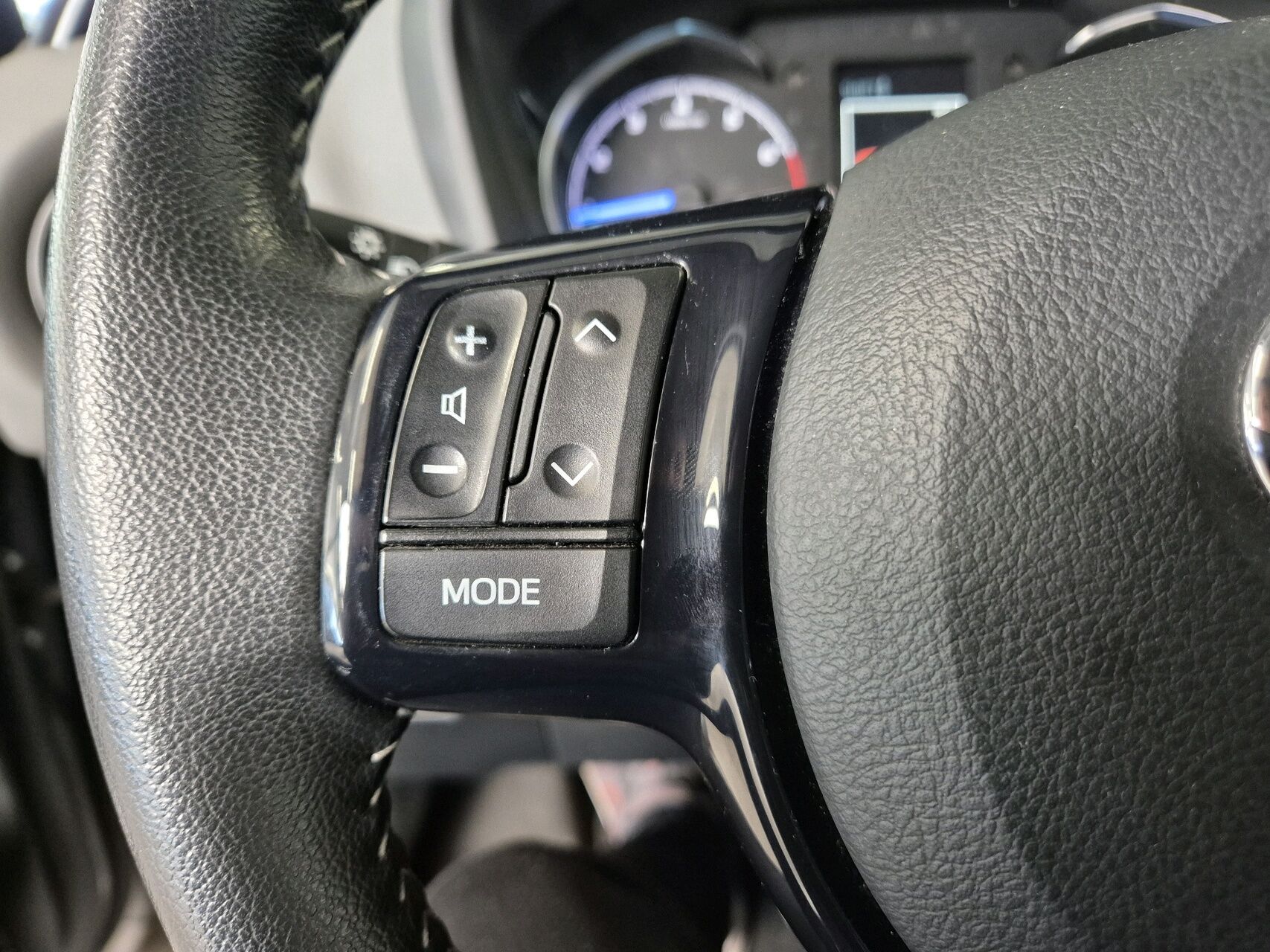 Billede af Toyota Yaris 1,0 VVT-I T2 69HK 5d