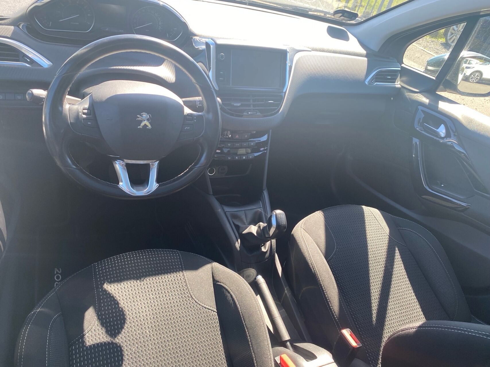 Billede af Peugeot 208 1,2 PureTech Allure 82HK 5d
