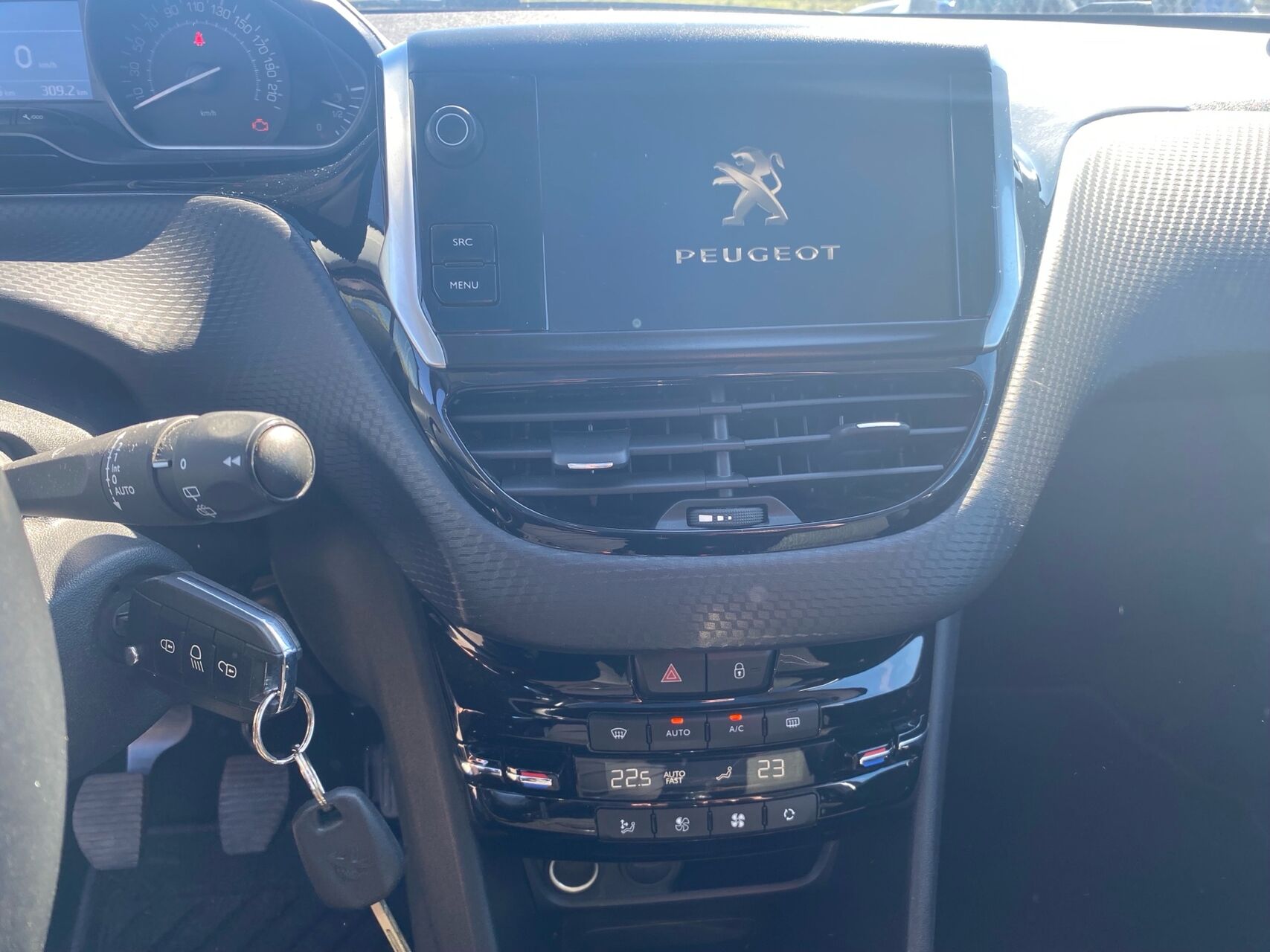 Billede af Peugeot 208 1,2 PureTech Allure 82HK 5d
