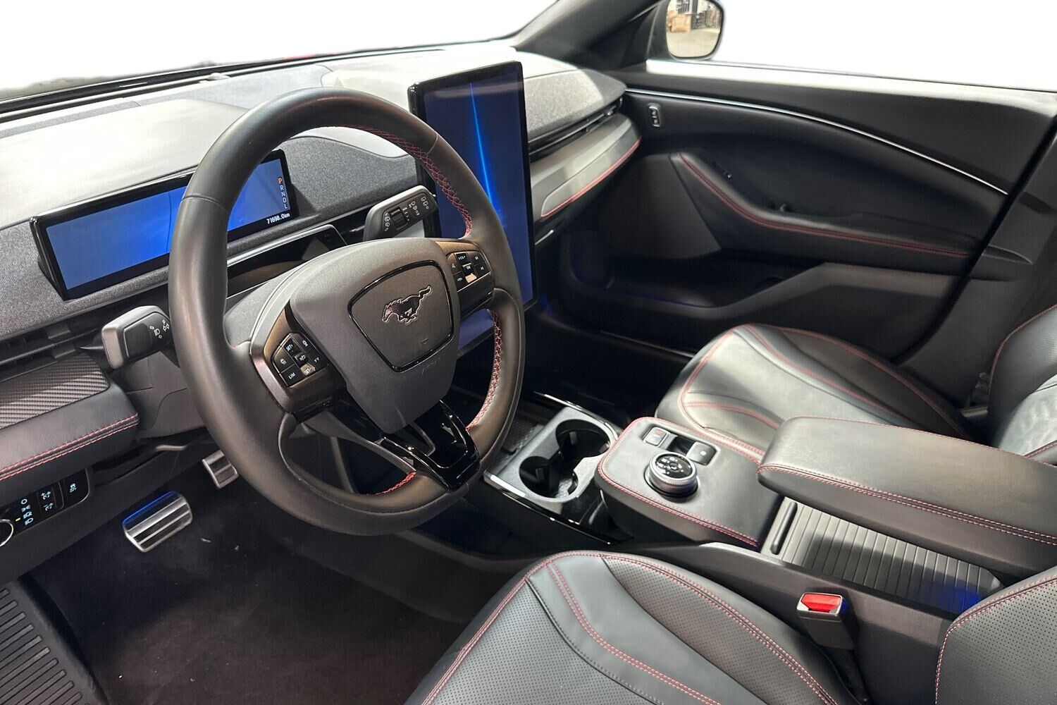 Billede af Ford Mustang Mach-E EL UR Premium 294HK 5d Aut.