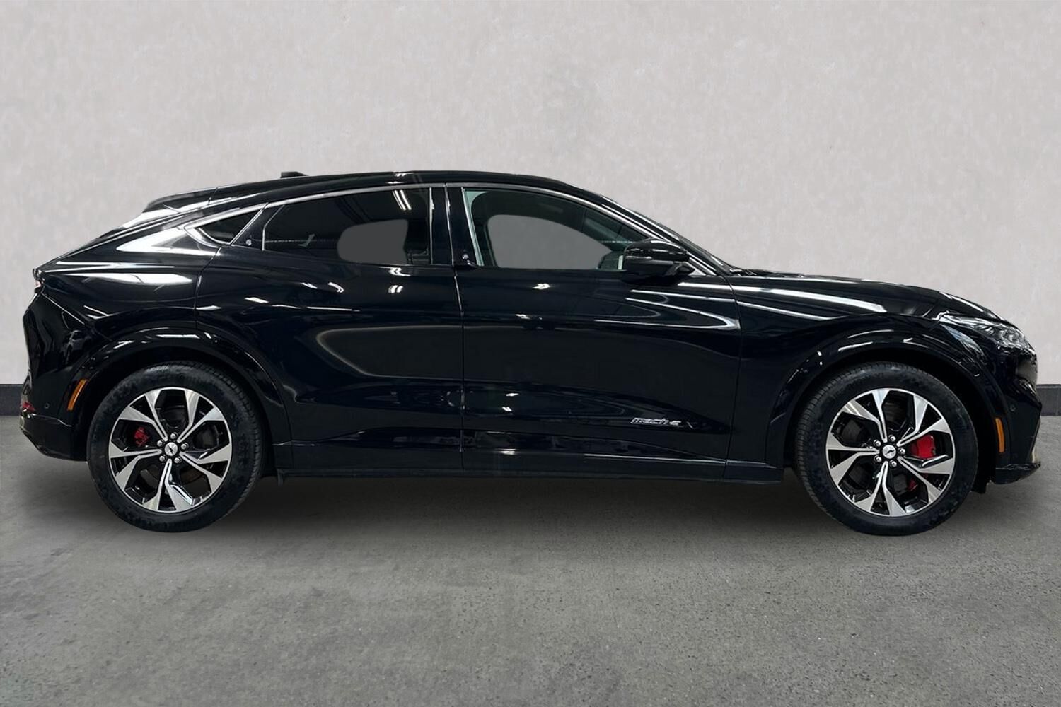 Billede af Ford Mustang Mach-E EL UR Premium 294HK 5d Aut.