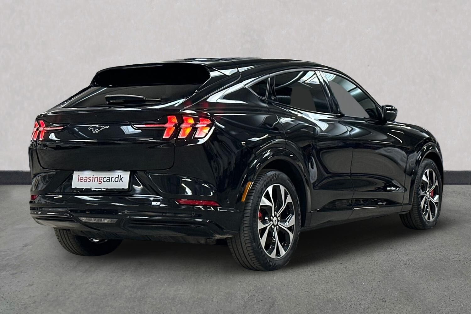 Billede af Ford Mustang Mach-E EL UR Premium 294HK 5d Aut.