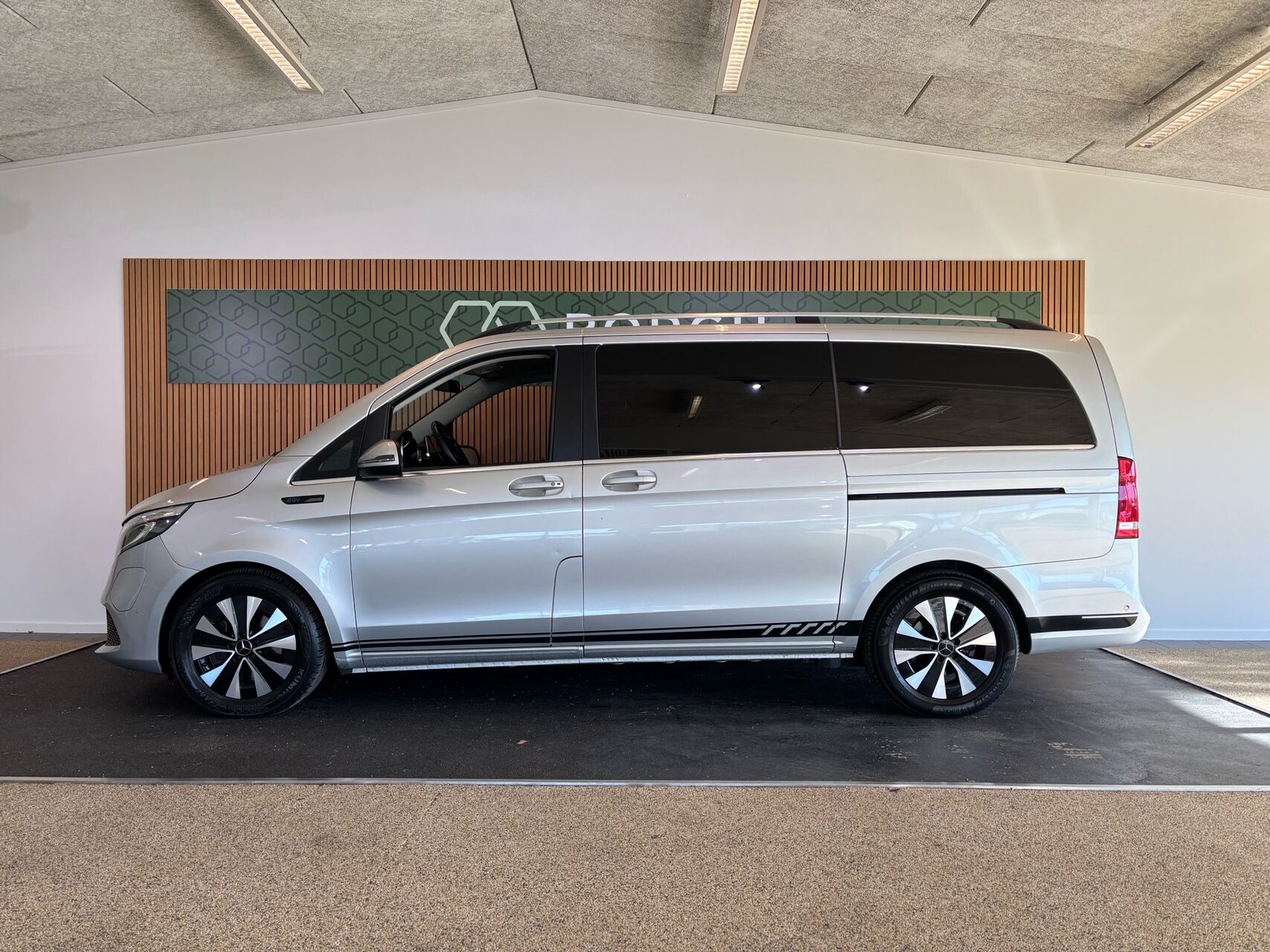 Billede af Mercedes-Benz EQV 300 Lang EL Avantgarde 204HK Aut.