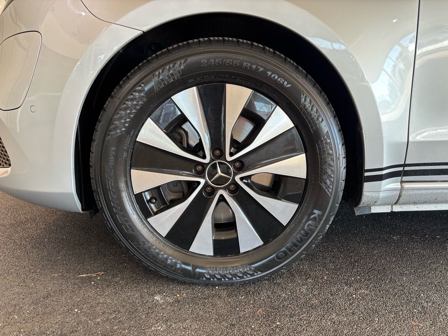 Billede af Mercedes-Benz EQV 300 Lang EL Avantgarde 204HK Aut.