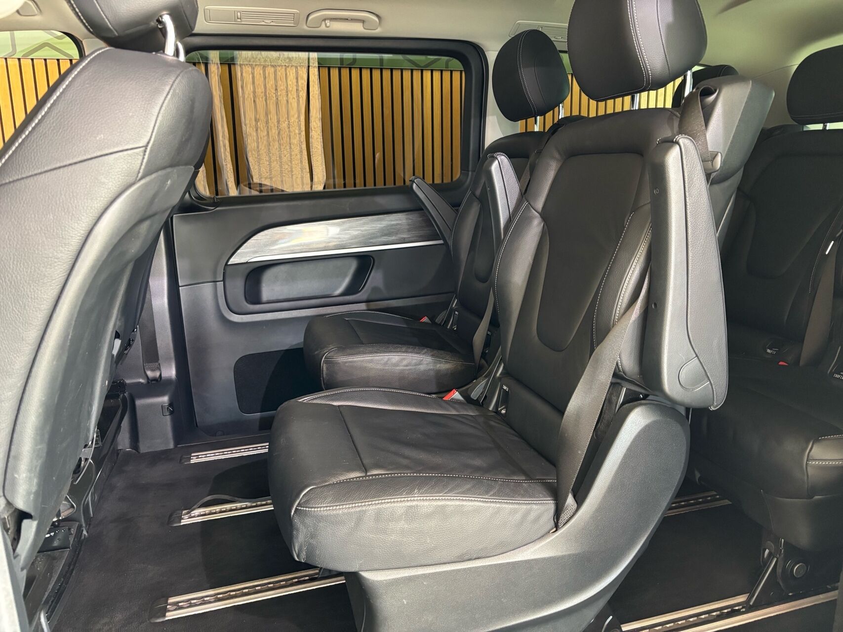 Billede af Mercedes-Benz EQV 300 Lang EL Avantgarde 204HK Aut.