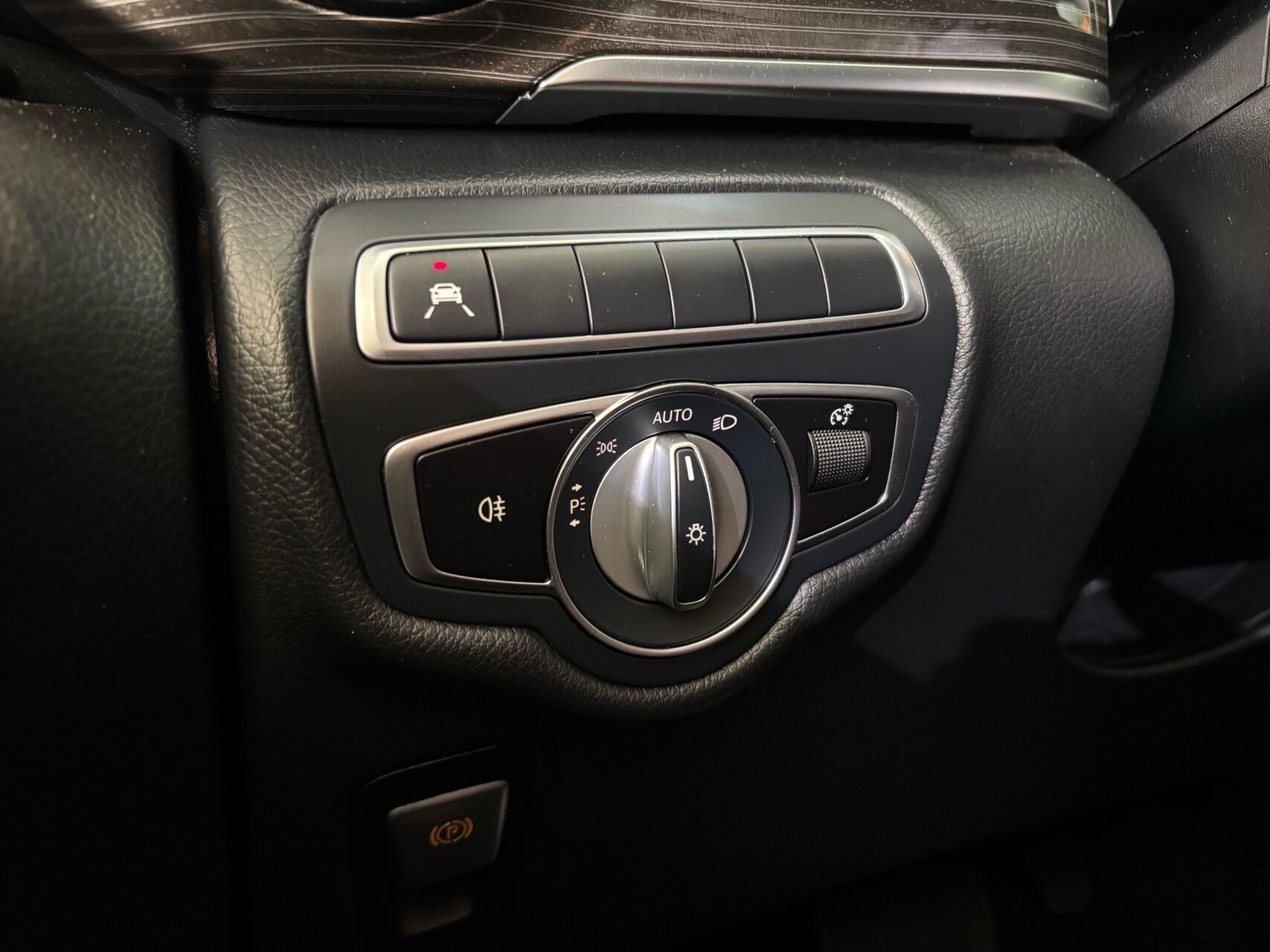 Billede af Mercedes-Benz EQV 300 Lang EL Avantgarde 204HK Aut.