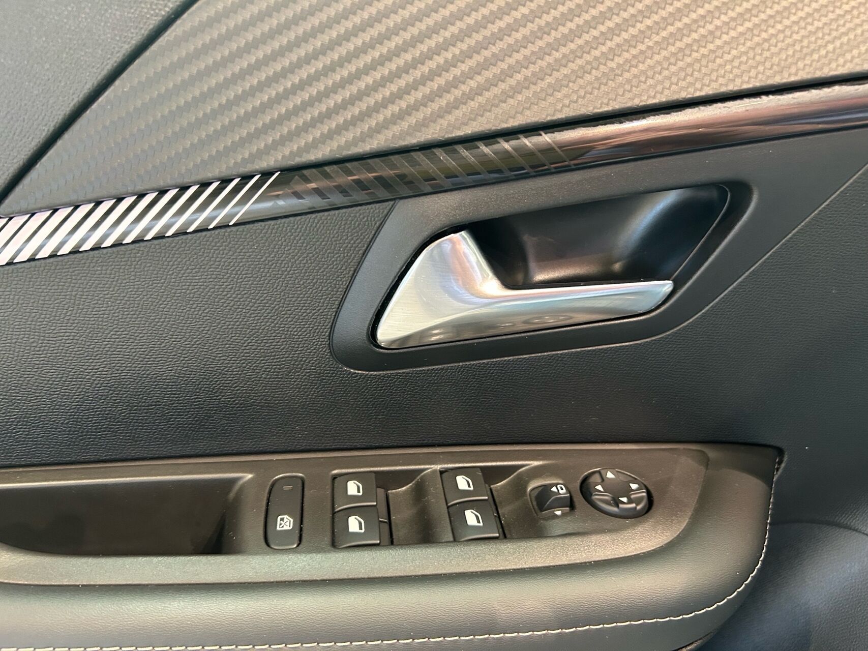 Billede af Peugeot 208 1,2 PureTech Precision Pack 100HK 5d 6g