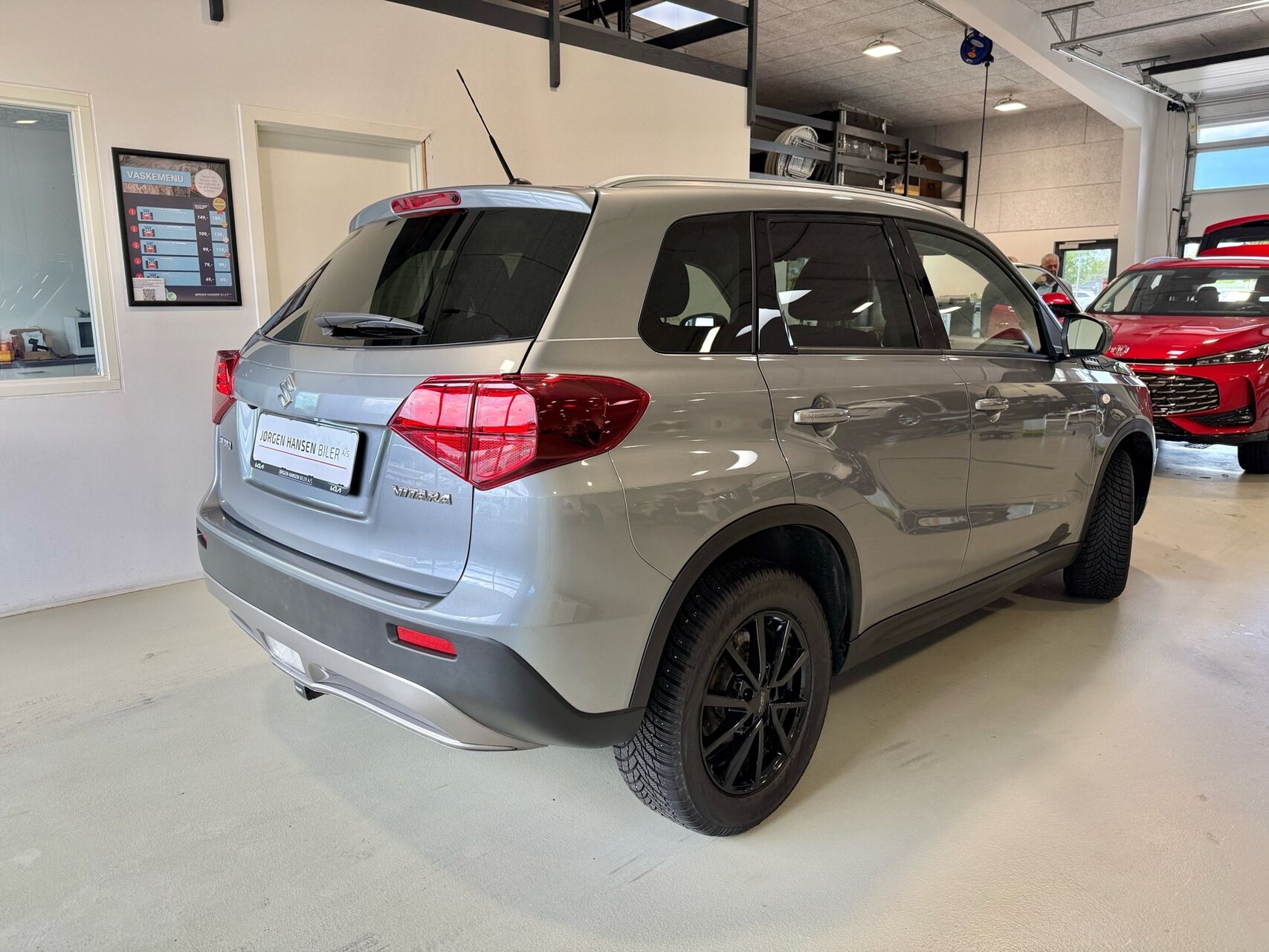 Billede af Suzuki Vitara 1,0 Boosterjet Active 112HK 5d 6g Aut.