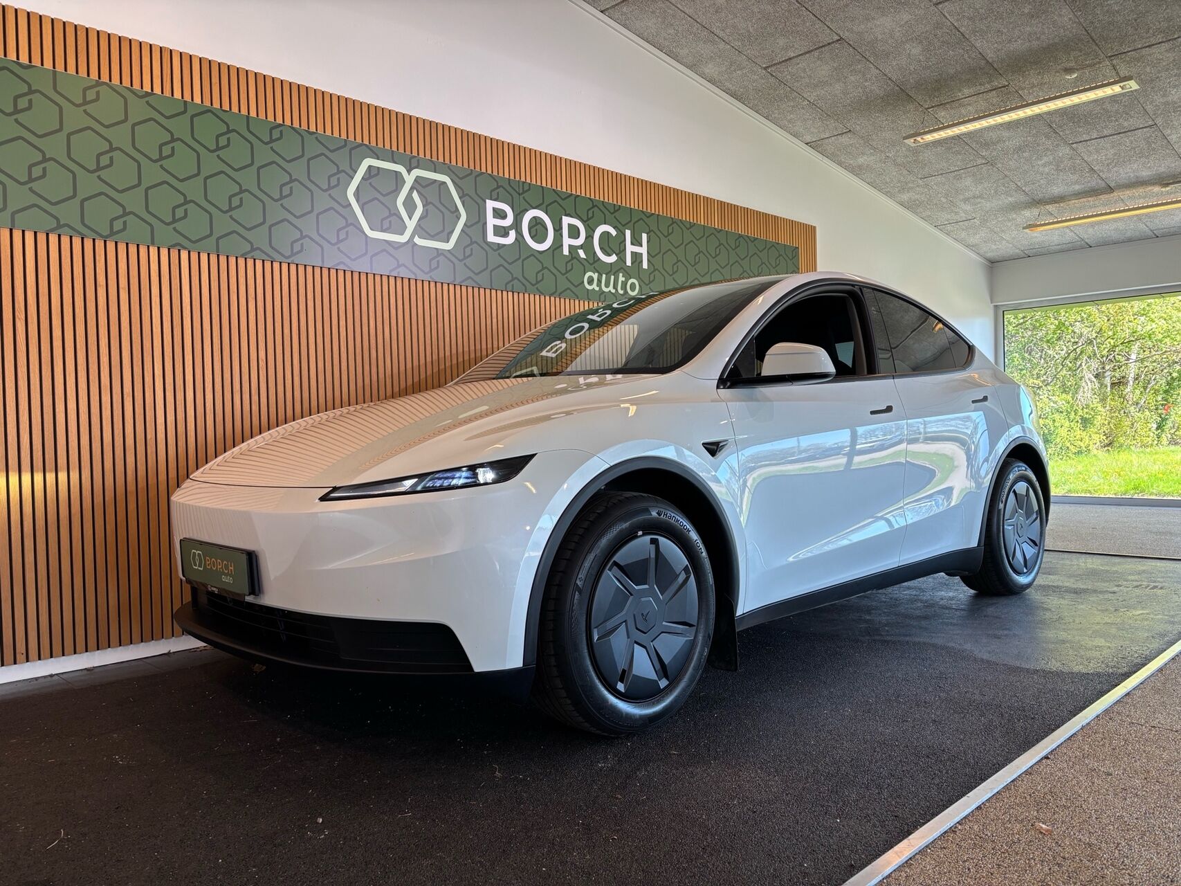 Billede af Tesla Model Y EL Standard Range RWD 299HK 5d Aut.