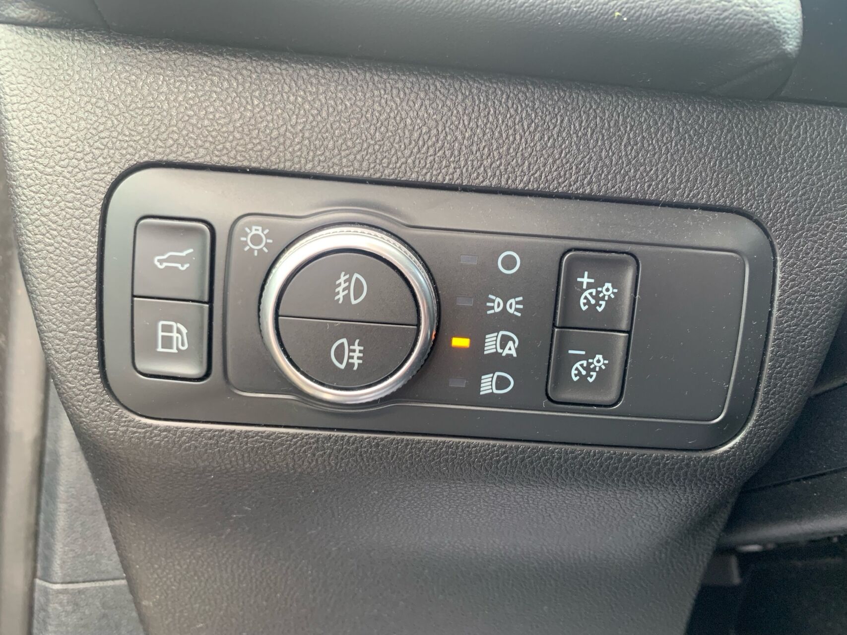 Billede af Ford Kuga 2,5 Plugin-hybrid Vignale CVT 225HK 5d Trinl. Gear