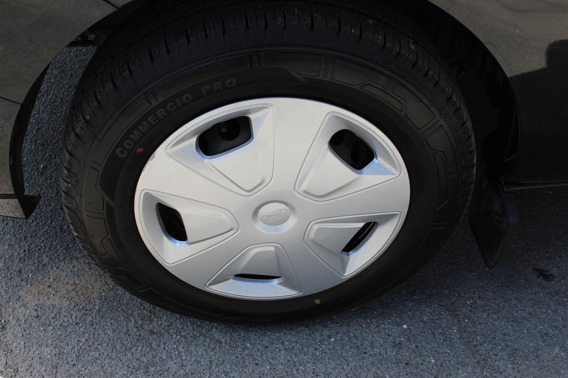 Billede af Ford Transit Custom 300 L2H1 2,0 TDCi Trend 130HK Van 6g Aut.