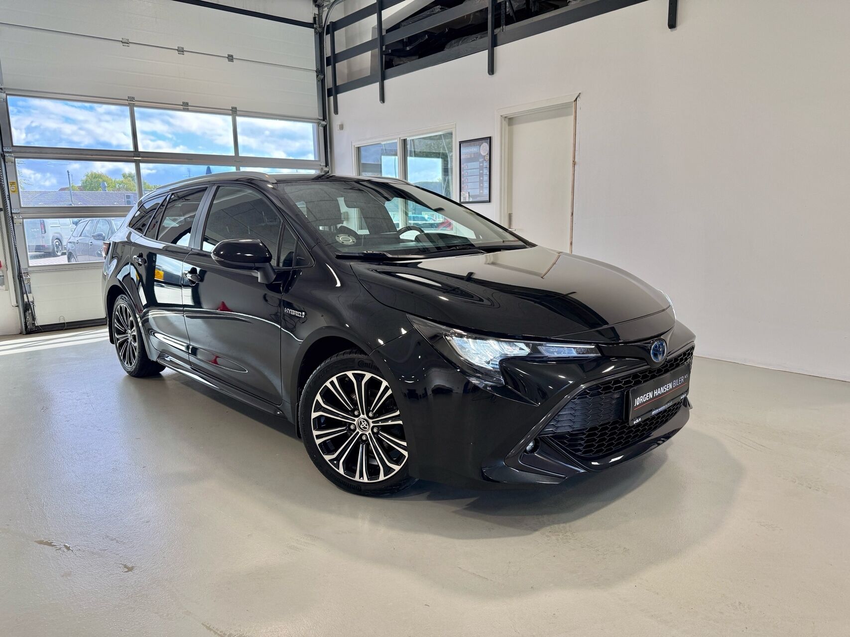 Billede af Toyota Corolla Touring Sports 1,8 Hybrid H3 Smart E-CVT 122HK Stc Trinl. Gear